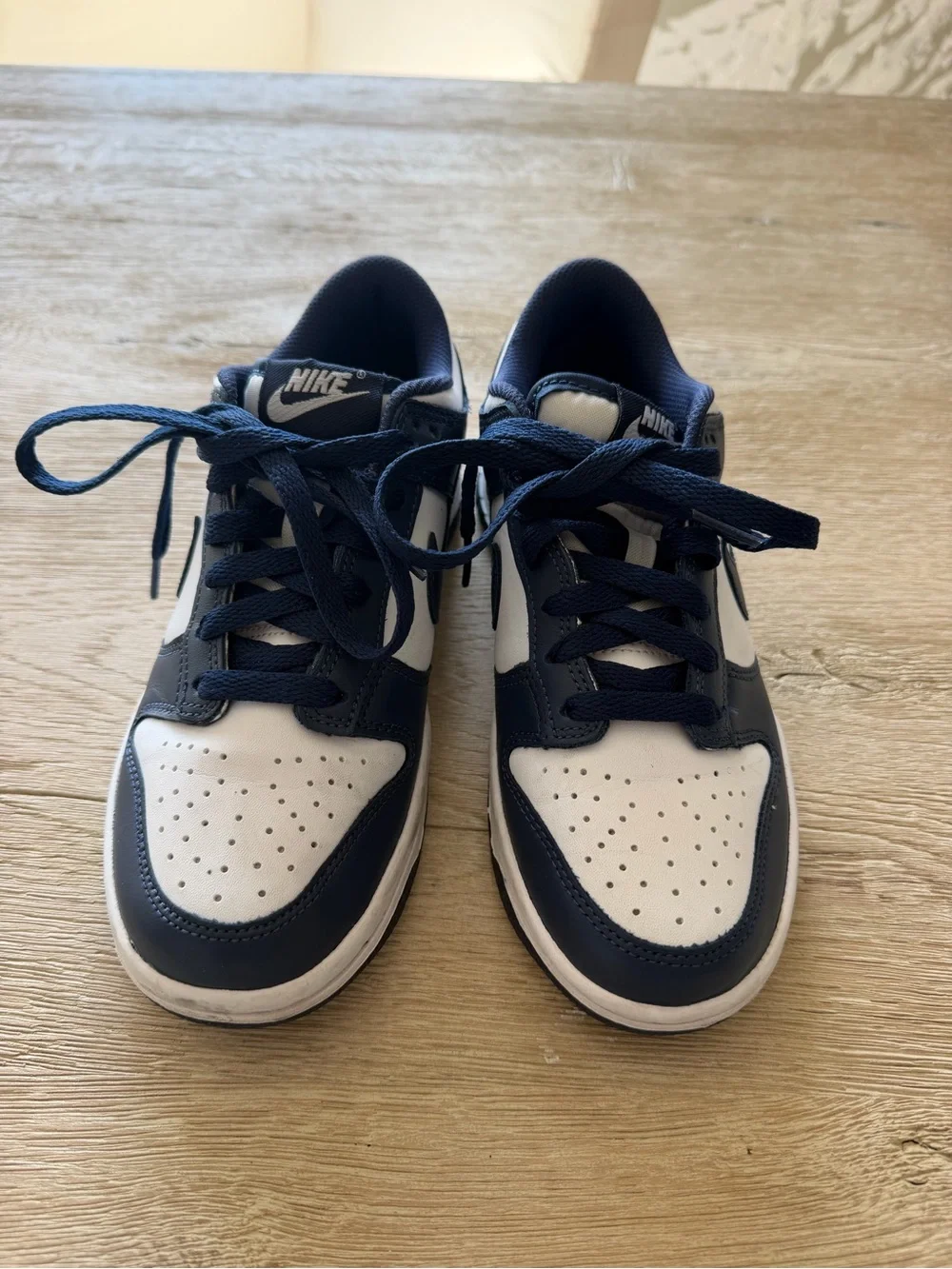Nike Kids Navy and White Low-Top Sneakers - Picture 2 of 6